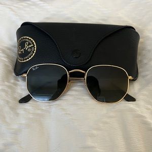 Hexagon Rayban sunglasses